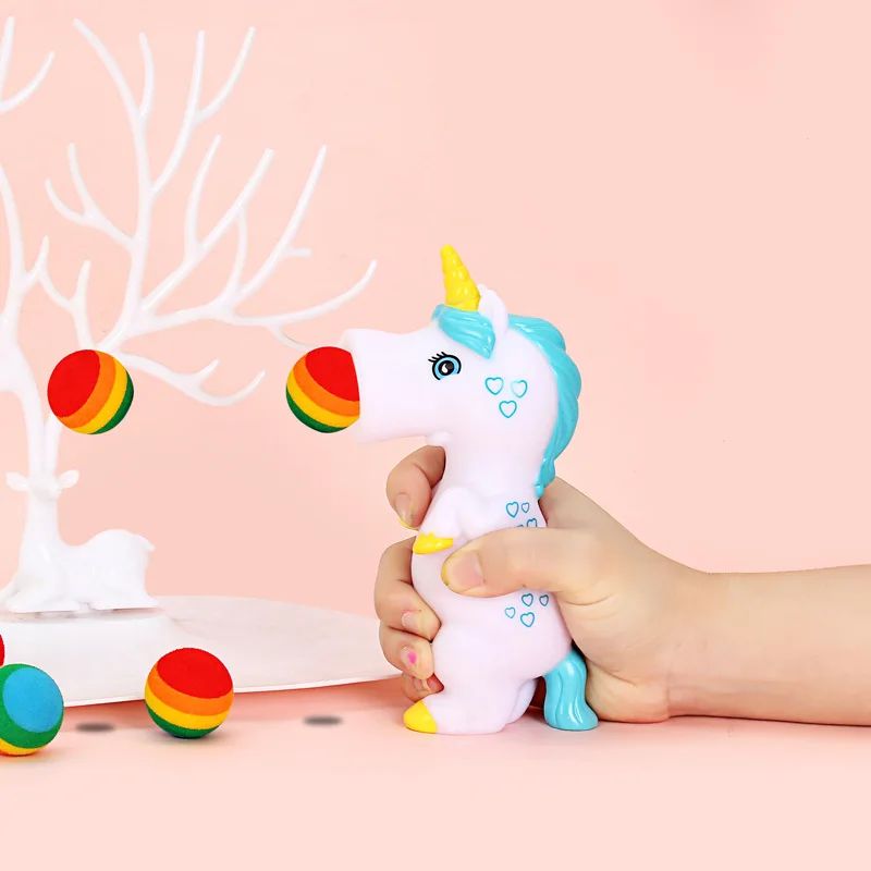 面白い動物型スクイーズシューティングボール かわいいフォーム - Electronics Gadgets For Kids のレビューと価格